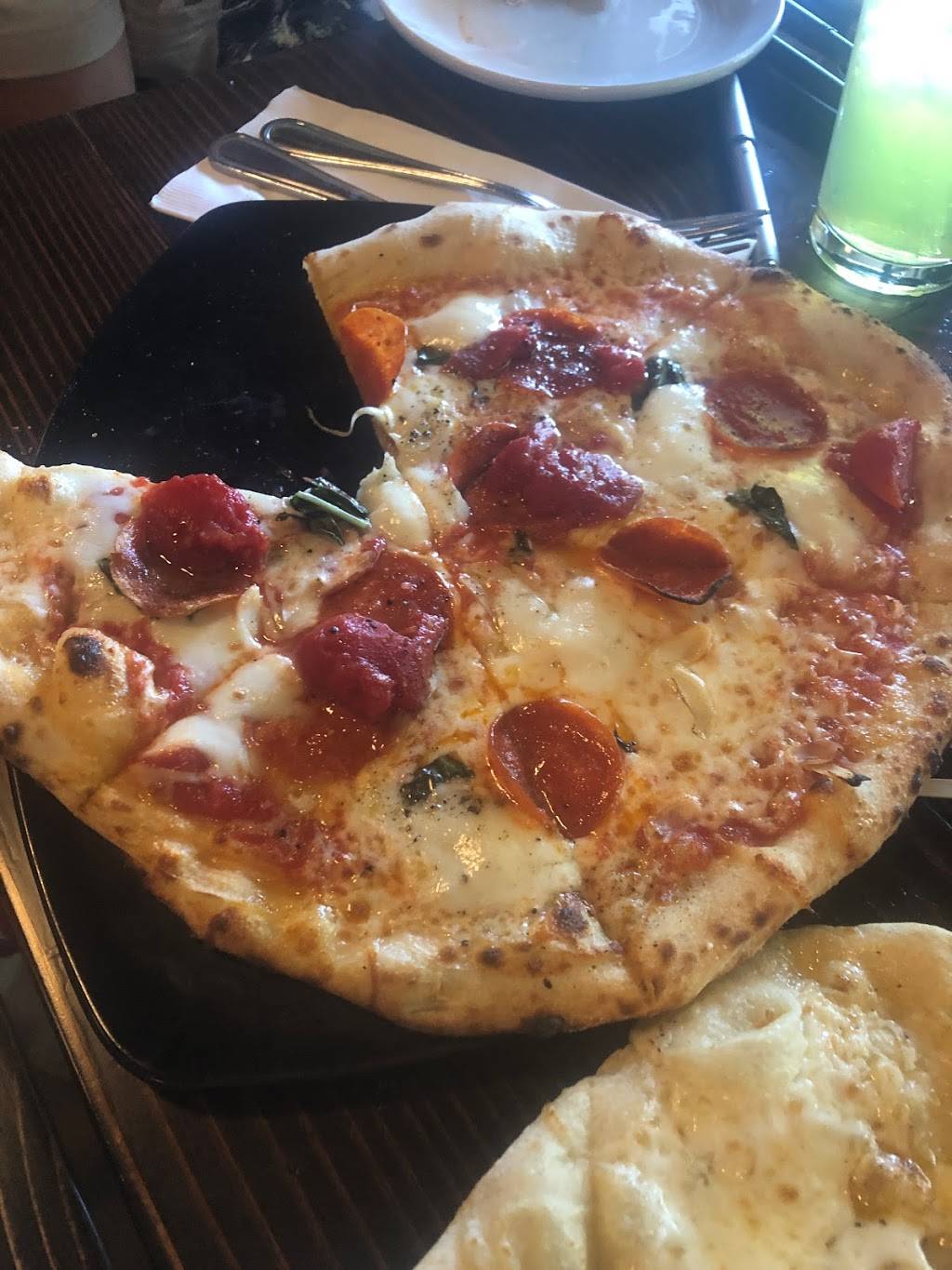 Bistro di Bufala | restaurant | 208 W Main St, Visalia, CA 93291, USA | 5596361618 OR +1 559-636-1618