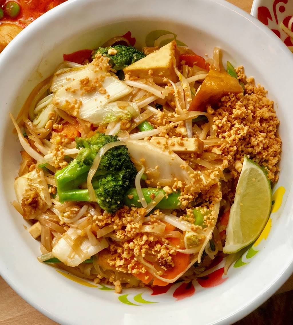 EAT BKK Thai Kitchen (Leslieville) | restaurant | 898 Queen St E, Toronto, ON M4M 1J3, Canada | 4164664644 OR +1 416-466-4644