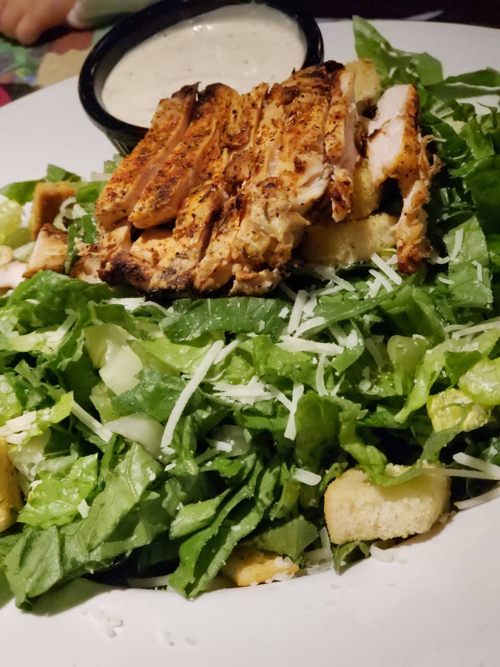 54th Street Restaurant & Drafthouse | restaurant | 954 E Rector St, San Antonio, TX 78216, USA | 2103425454 OR +1 210-342-5454