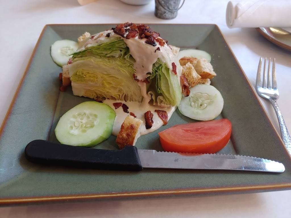 Traders Restaurant on Sanibel | cafe | 1551 Periwinkle Way, Sanibel, FL 33957, USA | 2394727242 OR +1 239-472-7242