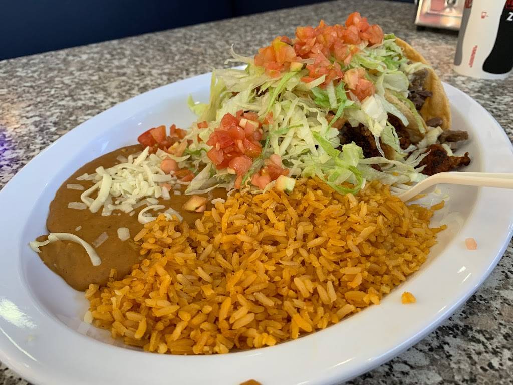 Los Pericos Grill | restaurant | 792 B St, Hayward, CA 94541, USA | 5106900477 OR +1 510-690-0477