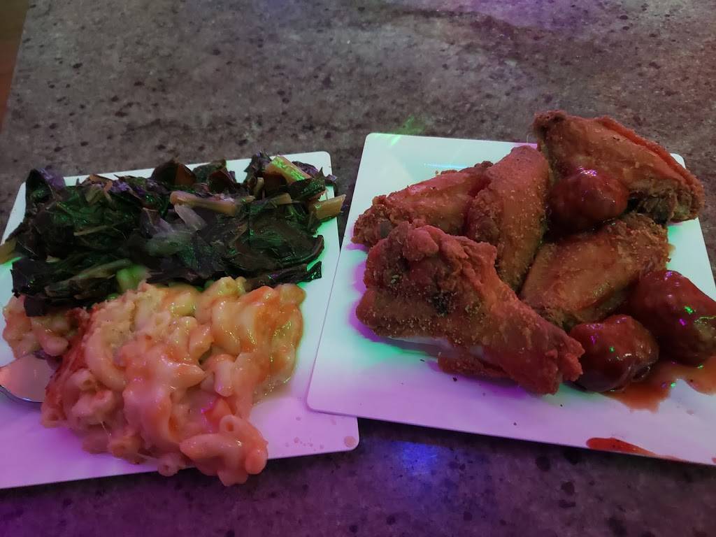 The ONE Sports Bar & Lounge | restaurant | 4314 Curtis Ave, Baltimore, MD 21226, USA | 4103540456 OR +1 410-354-0456