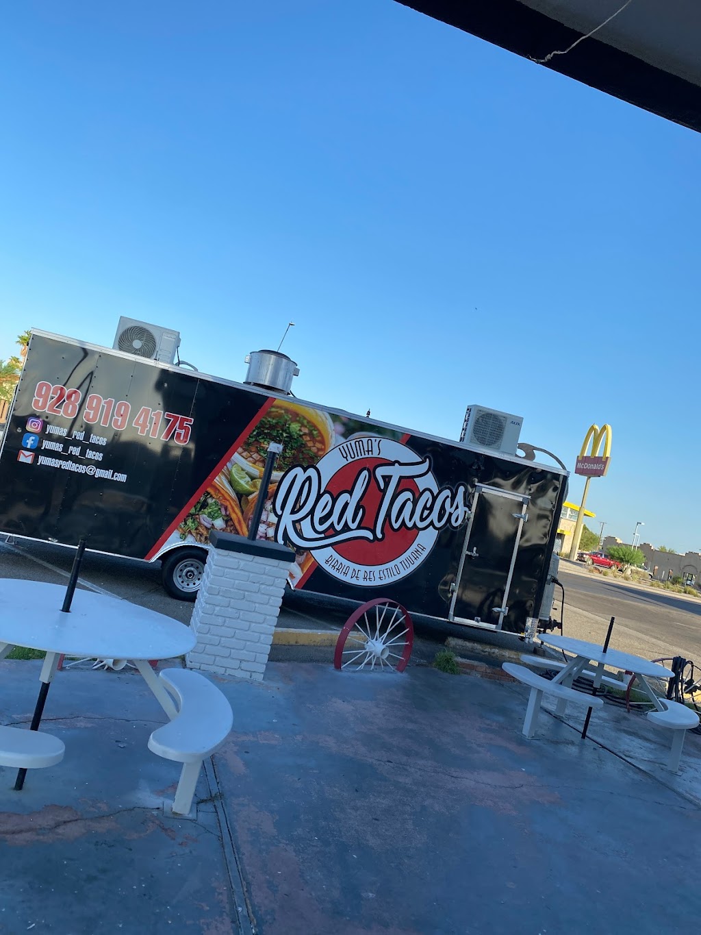 Yumas Red Tacos | restaurant | 2601 S 4th Ave, Yuma, AZ 85364, USA | 9289194175 OR +1 928-919-4175