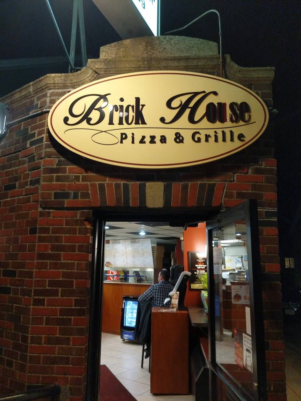 Brickhouse Pizza and Grille | restaurant | 3508, 256 Washington St, Brighton, MA 02135, USA | 6177516559 OR +1 617-751-6559