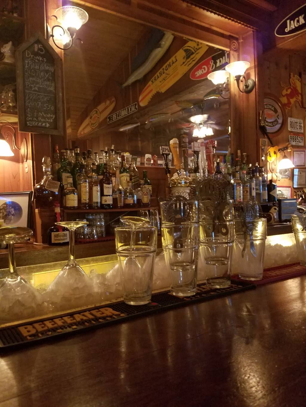 Stormys Spirits & Supper | restaurant | 6650 Bloomfield Rd, Petaluma, CA 94952, USA | 7077950127 OR +1 707-795-0127