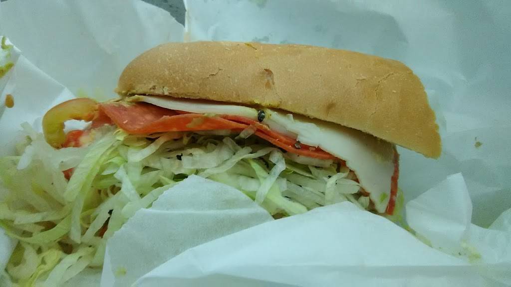 Pasta Fresca & Piadina | restaurant | 2 Lincoln Ave, Mystic, CT 06355, USA | 8605721245 OR +1 860-572-1245