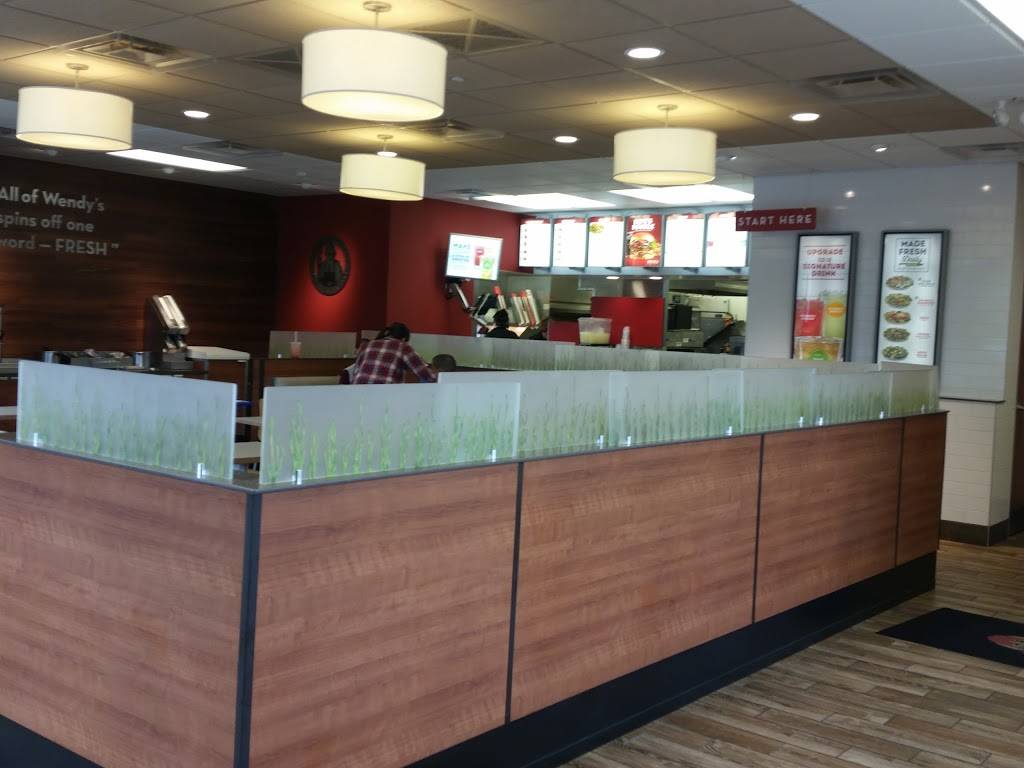 Wendys | restaurant | 528 Main St, Saco, ME 04072, USA | 2072829921 OR +1 207-282-9921