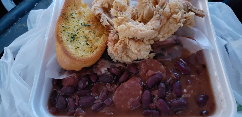 Julies Kitchen | restaurant | 5609 Read Blvd, New Orleans, LA 70127, USA | 5042487319 OR +1 504-248-7319