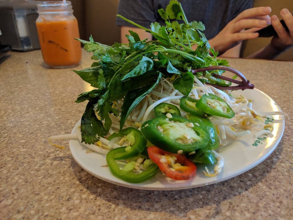 Hai Van Restaurant | restaurant | 12730 Scarsdale Blvd, Houston, TX 77089, USA | 2814815500 OR +1 281-481-5500