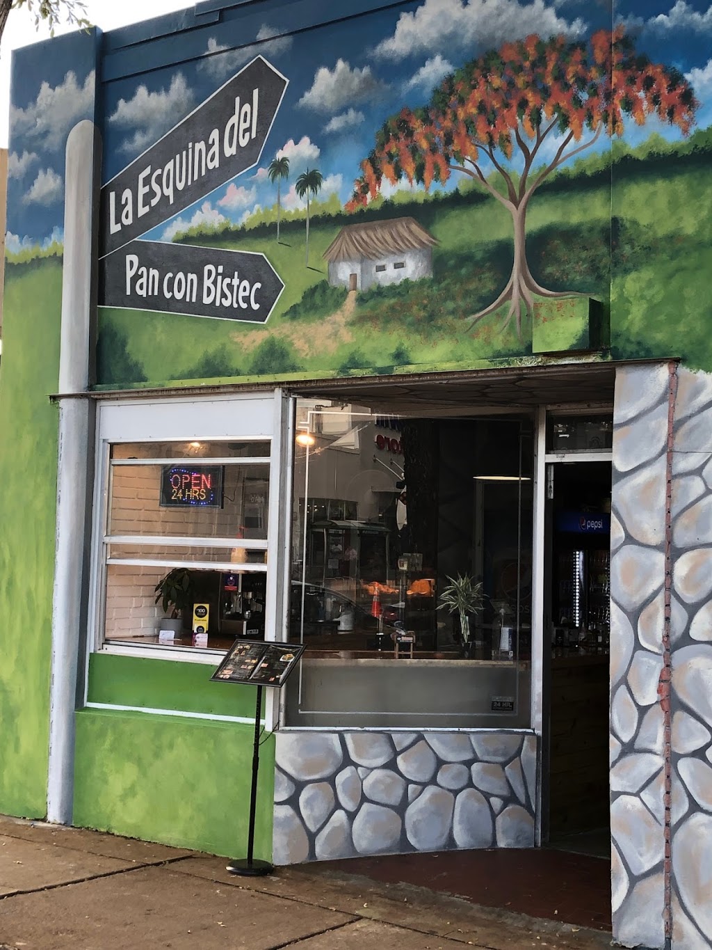 La Esquina del Pan con Bistec 2 | restaurant | 1011 SW 8th St, Miami, FL 33130, USA | 7866154134 OR +1 786-615-4134