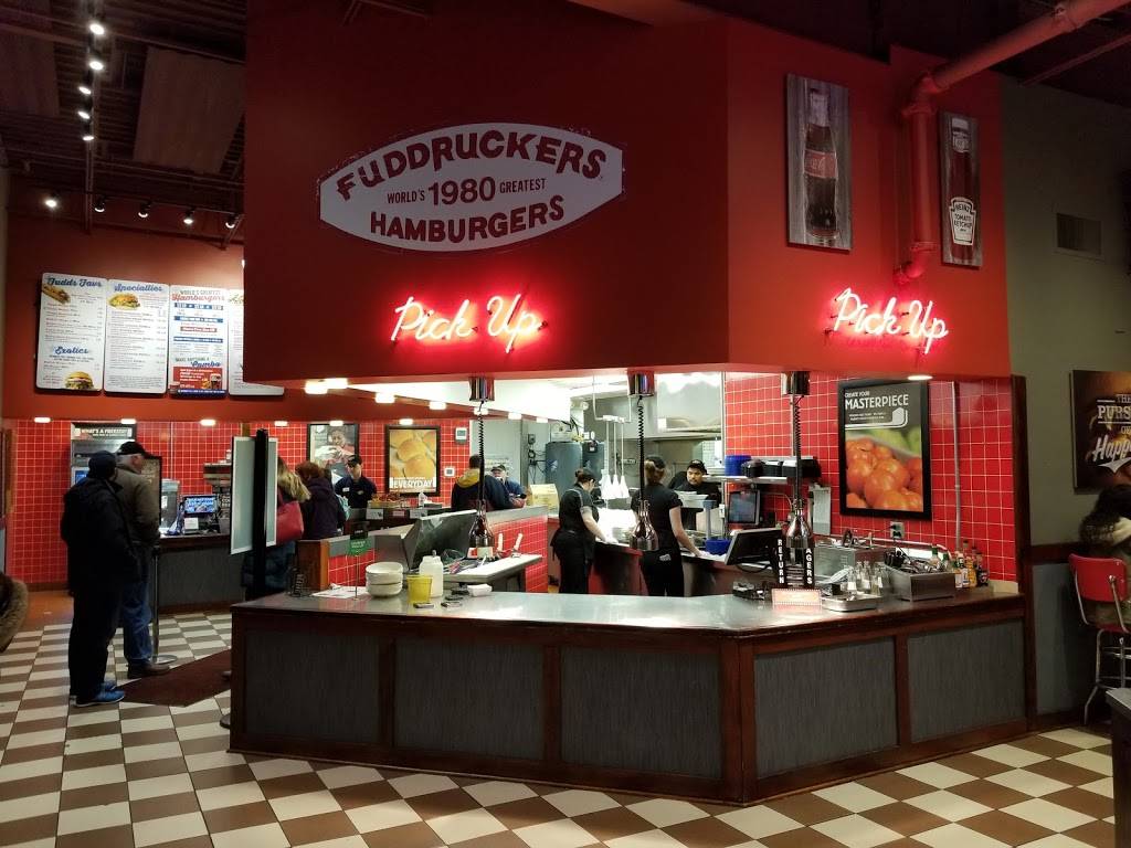Fuddruckers | restaurant | 300 Town Center Rd, Matteson, IL 60443, USA | 7087477763 OR +1 708-747-7763
