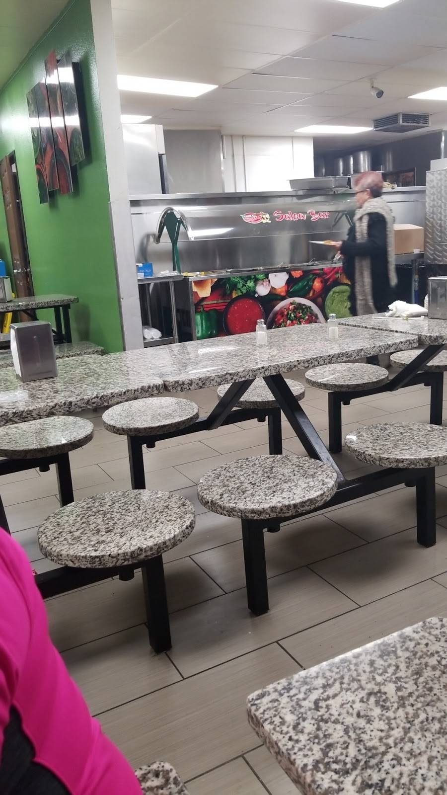 Tacos El Chuleton | restaurant | 540 W 4th St, Perris, CA 92570, USA | 9519400462 OR +1 951-940-0462