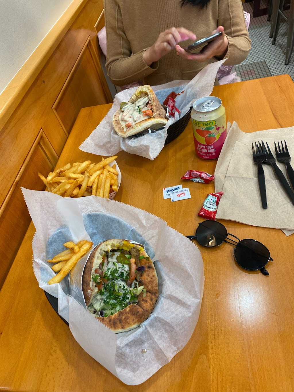 Ramis | restaurant | 324 Harvard St, Brookline, MA 02446, USA | 6177383577 OR +1 617-738-3577