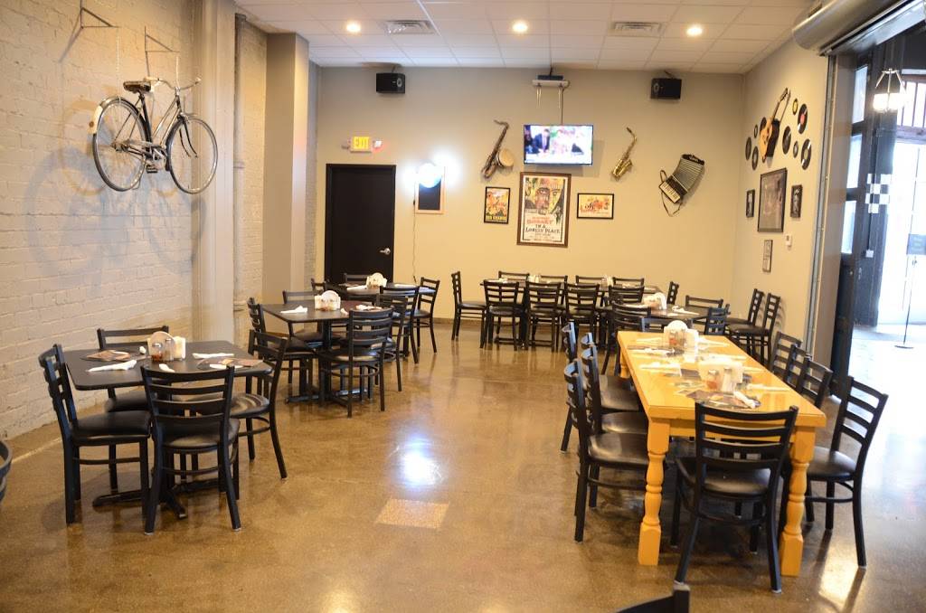 Jimmys Pizza | restaurant | 379 East Tompkins Street, Galesburg, IL 61401, USA | 3092974064 OR +1 309-297-4064