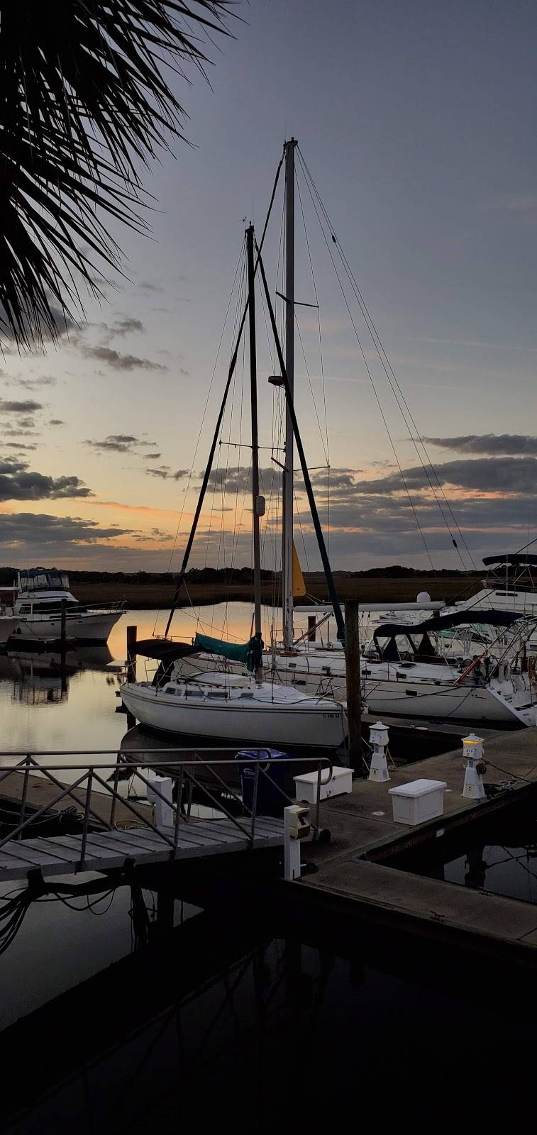 Kitchen 251 | restaurant | 251 Creekside Dr, Fernandina Beach, FL 32034, USA | 9042617447 OR +1 904-261-7447