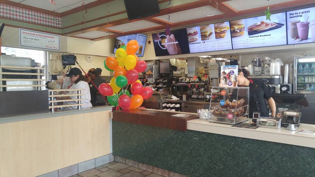McDonalds | cafe | 7420 Kennedy Ave, Hammond, IN 46323, USA | 2198450554 OR +1 219-845-0554