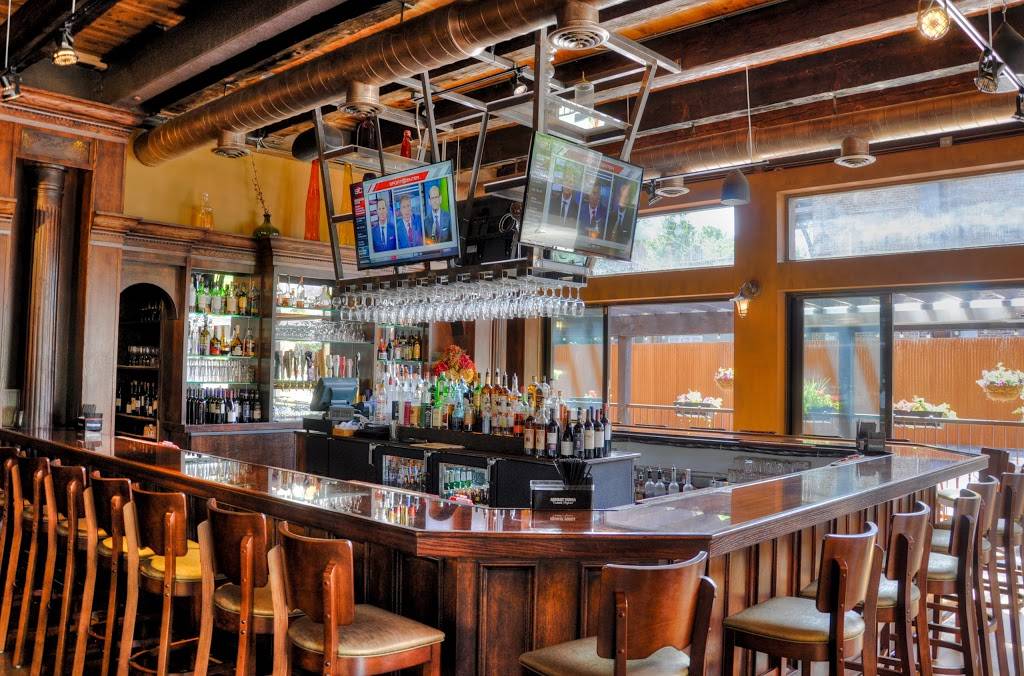 Zias Lago Vista | restaurant | 3819 N Ashland Ave, Chicago, IL 60613, USA | 7738830808 OR +1 773-883-0808