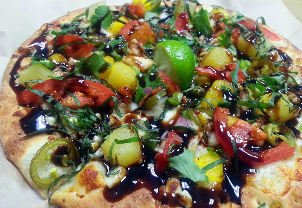 Pizza Artista Groves, TX | restaurant | 3814 Main Ave, Groves, TX 77619, USA | 4092175600 OR +1 409-217-5600