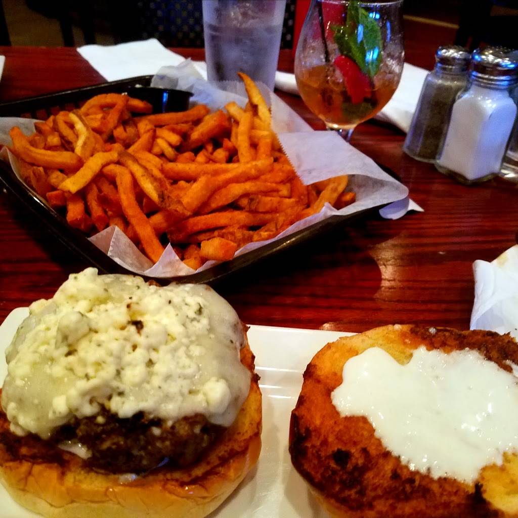 Roosevelts 21st | night club | 21 E Elizabeth Ave, Bethlehem, PA 18018, USA | 6108661950 OR +1 610-866-1950