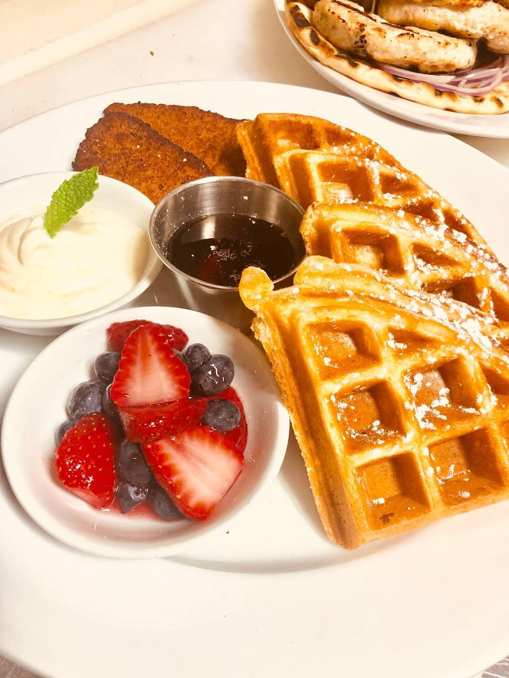 Beans & Lager | restaurant | 3301 36th Ave, Astoria, NY 11106, USA | 7183925777 OR +1 718-392-5777