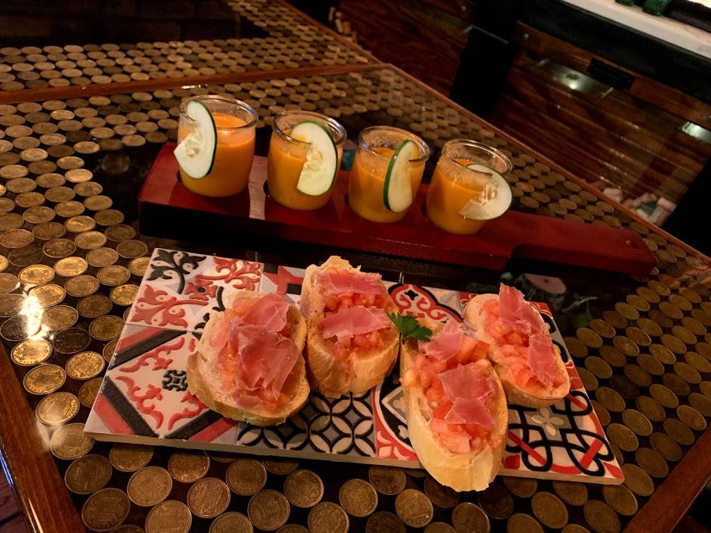 La Tienda Tapas 33 | restaurant | 33 Patterson St, Newark, NJ 07105, USA | 9733435474 OR +1 973-343-5474