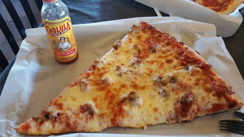 Bacci Pizza | meal delivery | 1100 IL-83, Bensenville, IL 60106, USA | 6304227500 OR +1 630-422-7500