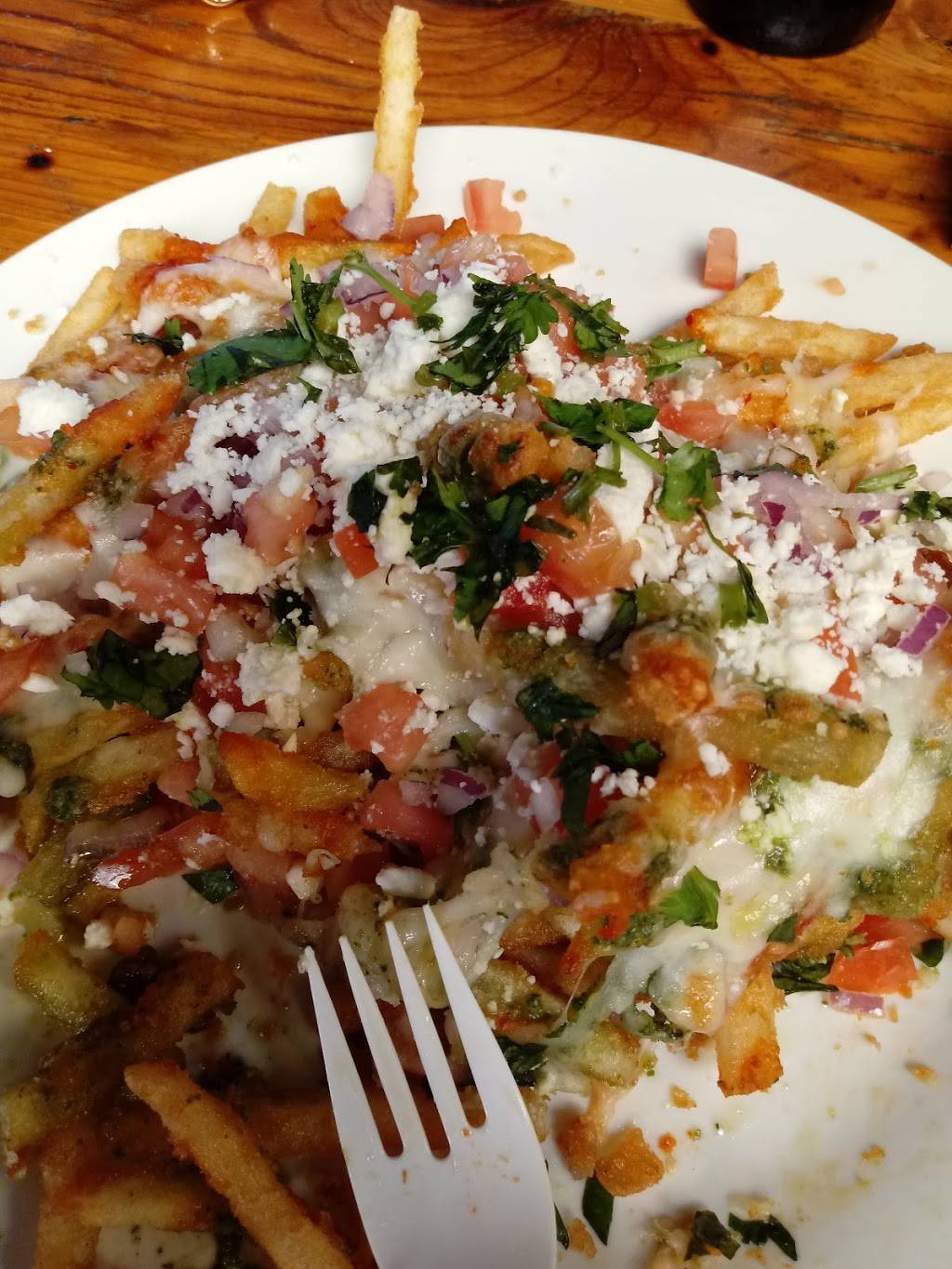 Coconuts | restaurant | 816 N Piedras St, El Paso, TX 79903, USA | 9155663044 OR +1 915-566-3044