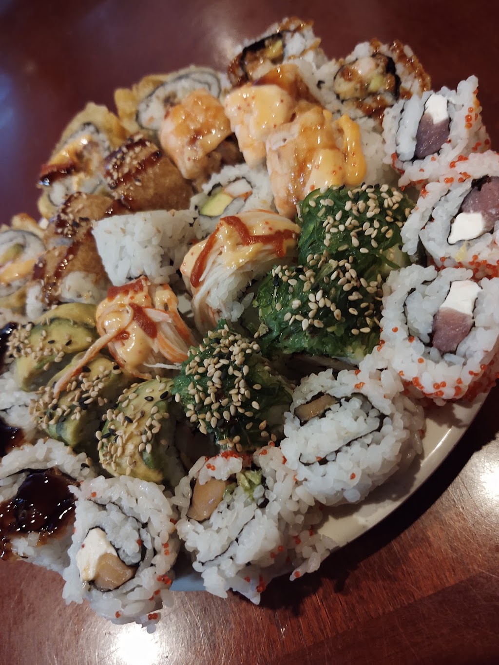 Fuji Sushi & Seafood Buffet | restaurant | 985 US-98 E, Destin, FL 32541, USA | 8504245665 OR +1 850-424-5665