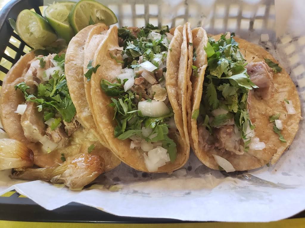 Taqueria Tres Hermanos | restaurant | 525 Fulton St, Wausau, WI 54403, USA | 7158435819 OR +1 715-843-5819