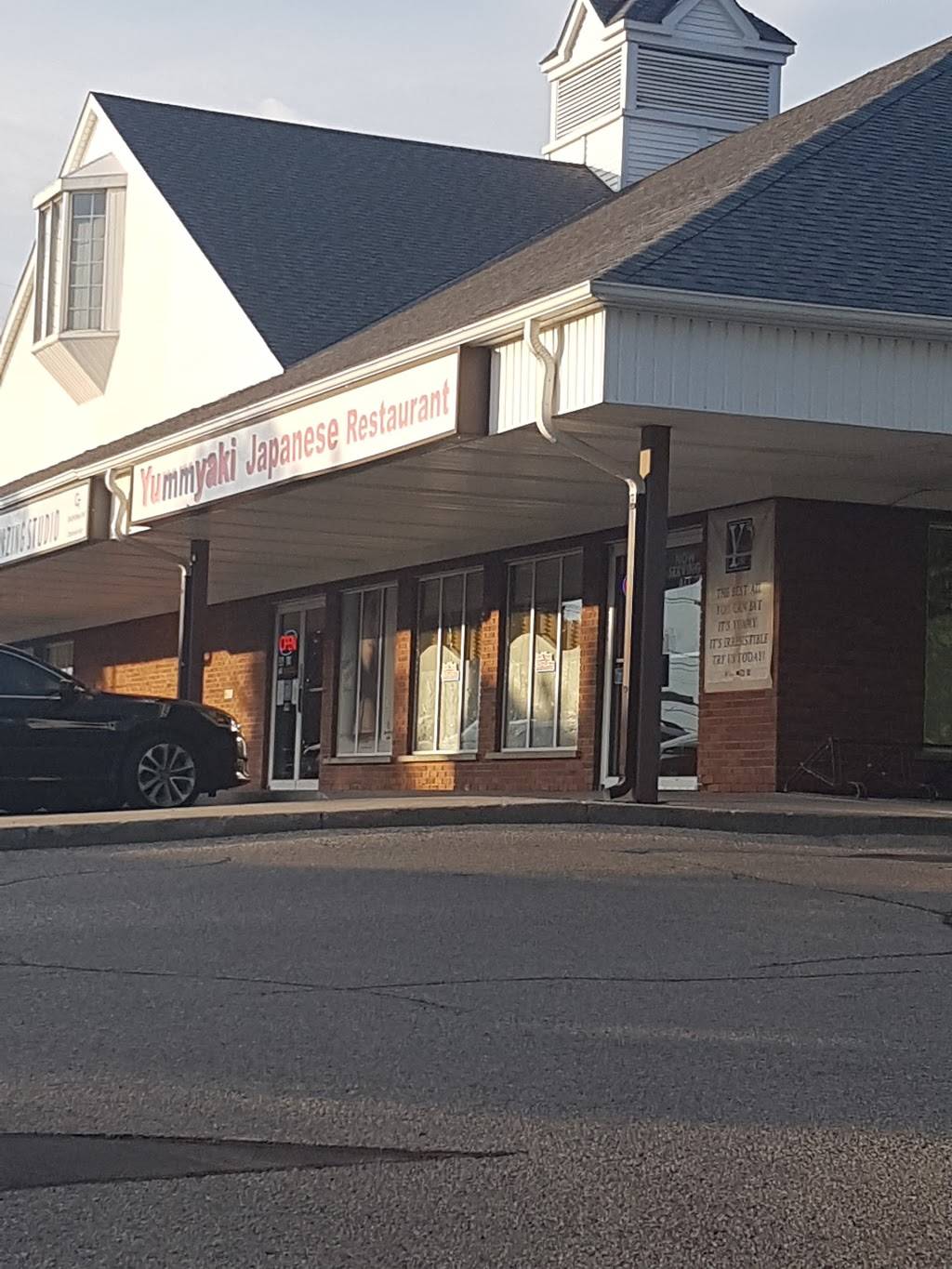 Yummyaki Japanese Restaurant | restaurant | 55 Northfield Dr E, Waterloo, ON N2K 3T6, Canada | 5198889006 OR +1 519-888-9006