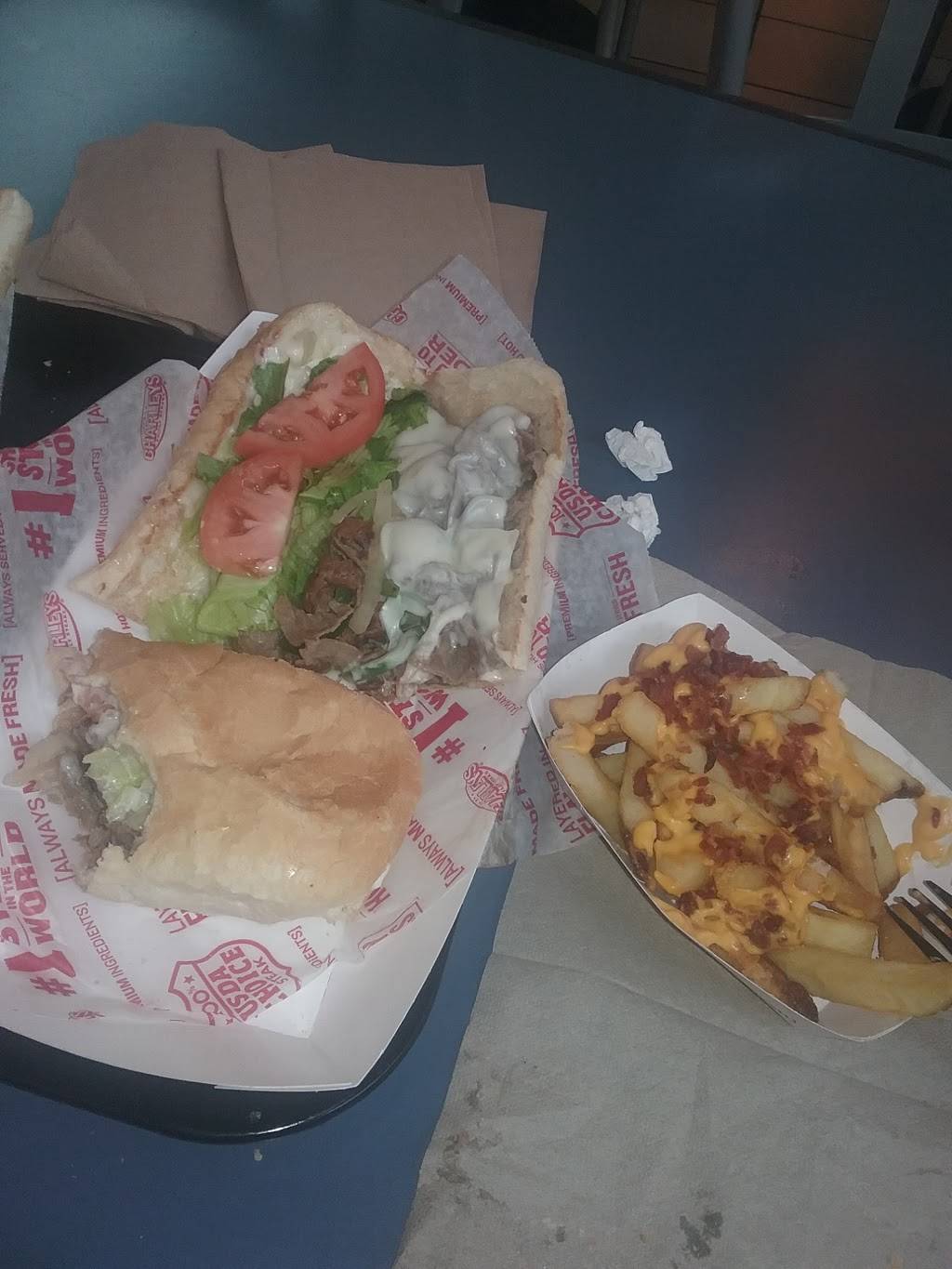 Charleys | restaurant | 500 Baybrook Mall, Friendswood, TX 77546, USA | 2819847376 OR +1 281-984-7376