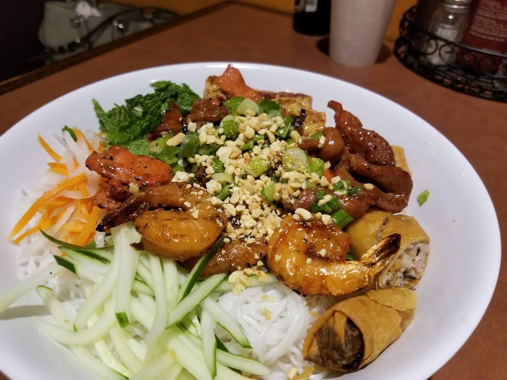 Miss Saigon | restaurant | 5849 Charlotte Pike, Nashville, TN 37209, USA | 6153541351 OR +1 615-354-1351