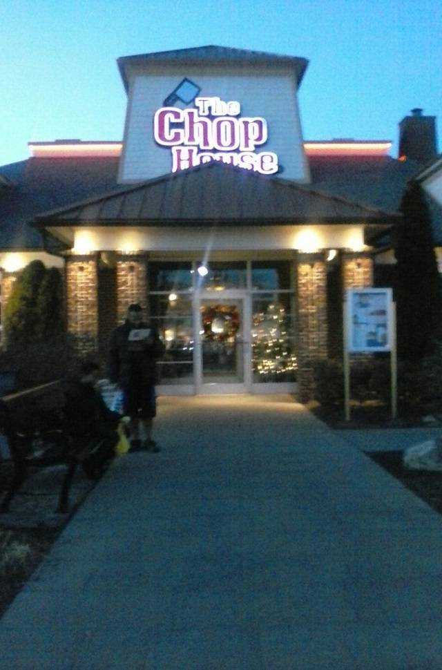 The Chop House | restaurant | 1649 Parkway, Sevierville, TN 37862, USA | 8657741991 OR +1 865-774-1991