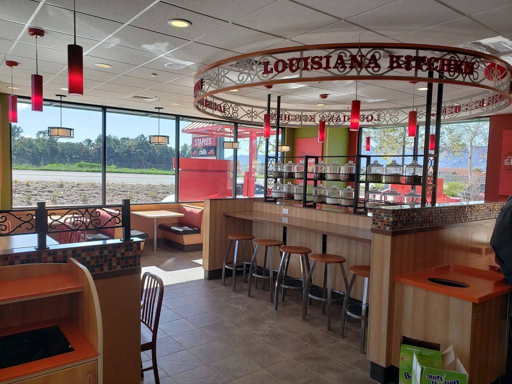 Popeyes Louisiana Kitchen | restaurant | 29235 Central Ave, Lake Elsinore, CA 92532, USA | 9514713343 OR +1 951-471-3343