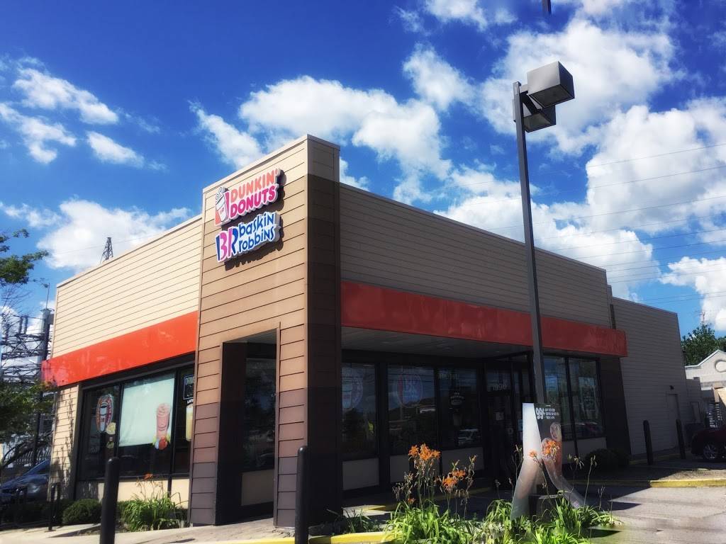 Dunkin Donuts | cafe | 1990 Skokie Valley Rd, Highland Park, IL 60035, USA | 8474329177 OR +1 847-432-9177