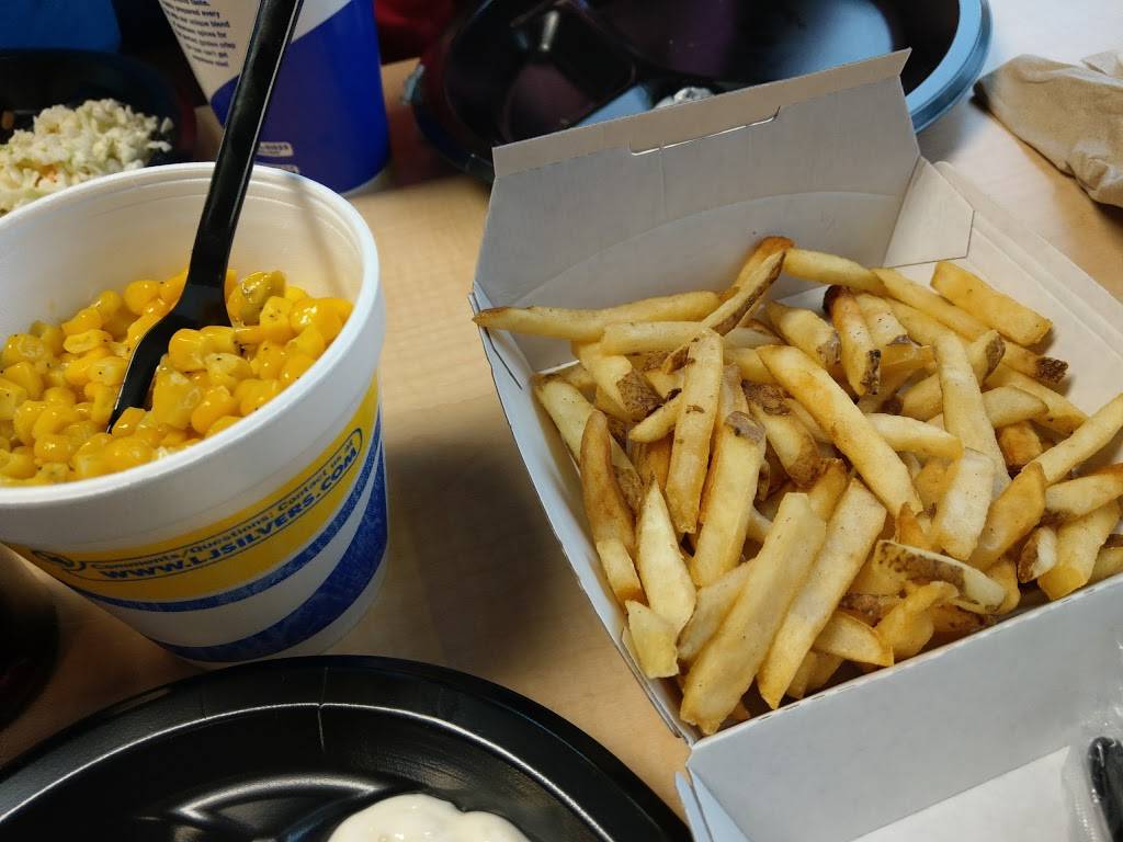 Long John Silvers | restaurant | 4301 Dale Blvd, Dale City, VA 22193, USA | 5712852631 OR +1 571-285-2631