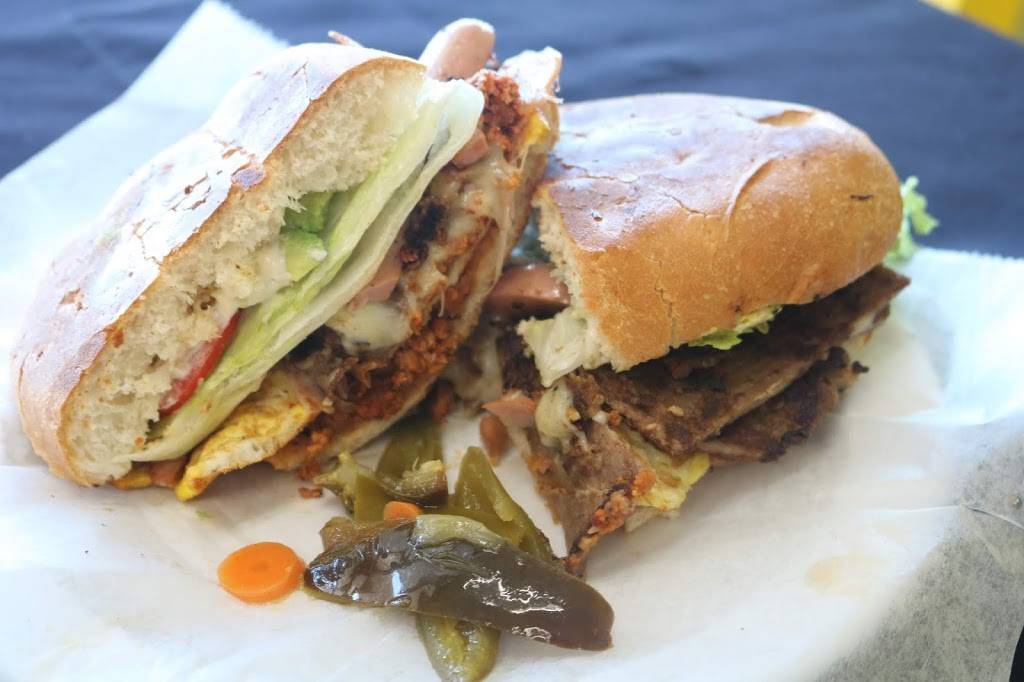 i taco | restaurant | 813 E 66th St, Richfield, MN 55423, USA | 6128863649 OR +1 612-886-3649