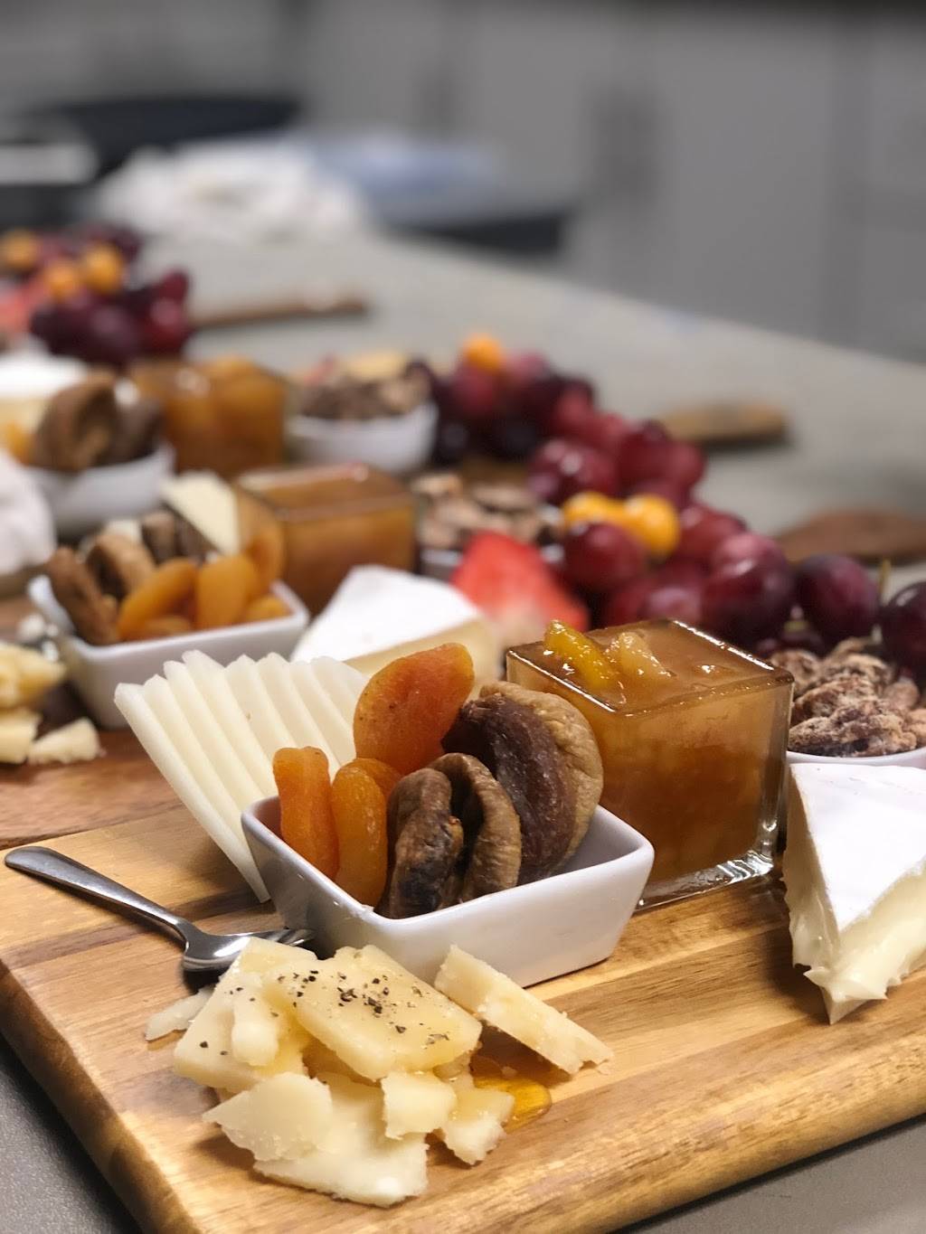 TKs Catering | restaurant | 27 Fisherman Dr Unit 2, Brampton, ON L7A 1E2, Canada | 9058461982 OR +1 905-846-1982