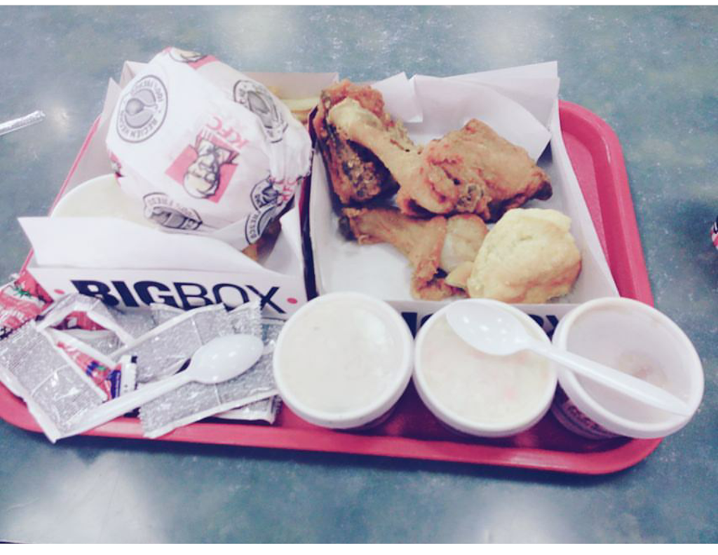 Kentucky Fried Chicken | restaurant | Calle Tecate 21330, Jardin Dorado, 22200 Tijuana, B.C., Mexico | 016645154747 OR +52 664 515 4747