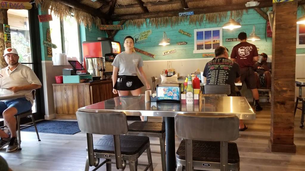 Dune Dog Cafe | restaurant | 421 US-1, Stuart, FL 34994, USA | 7722664360 OR +1 772-266-4360