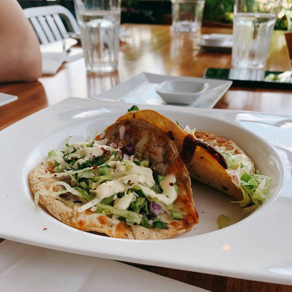 Tiki Sushi | restaurant | 900 Erie St E, Windsor, ON N9A 3Y9, Canada | 2262218454 OR +1 226-221-8454