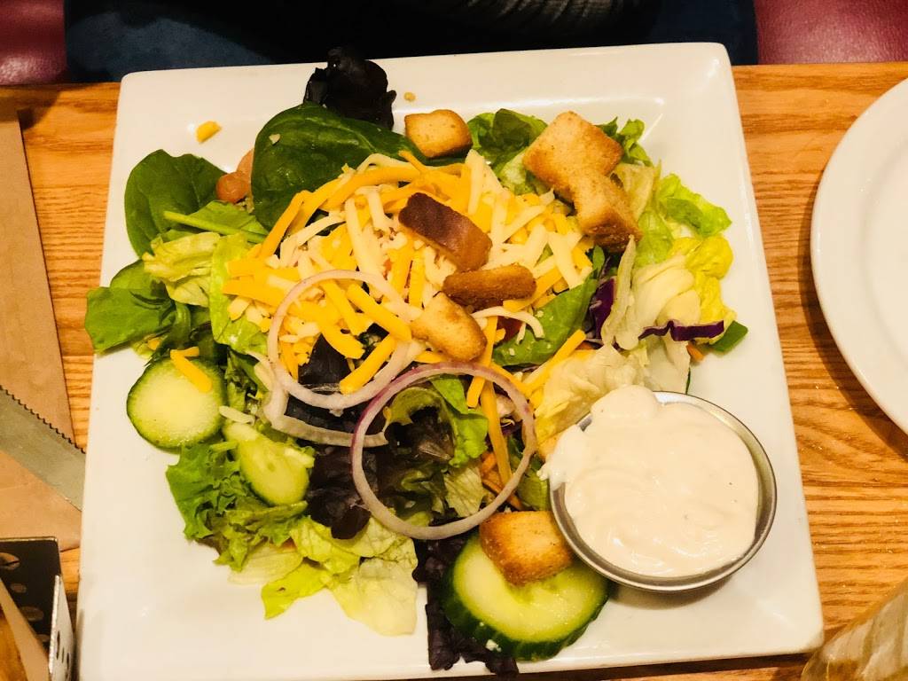 Chilis Grill & Bar | meal takeaway | 939 Saxon Blvd, Orange City, FL 32763, USA | 3867740708 OR +1 386-774-0708