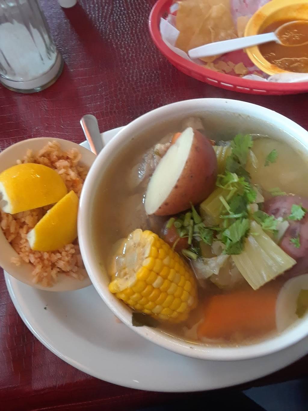 Blue Moon Mexican Restaurant | restaurant | 3228 S Flores St, San Antonio, TX 78204, USA | 2105310093 OR +1 210-531-0093