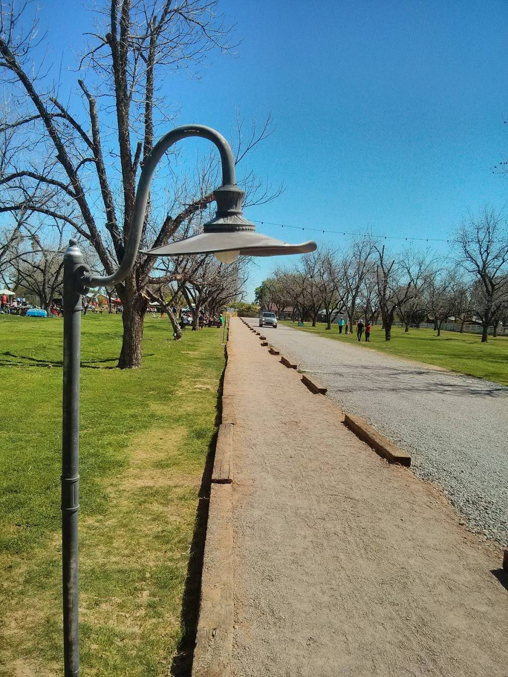 The Farm at South Mountain | restaurant | 6106 S 32nd St, Phoenix, AZ 85042, USA | 6022766360 OR +1 602-276-6360