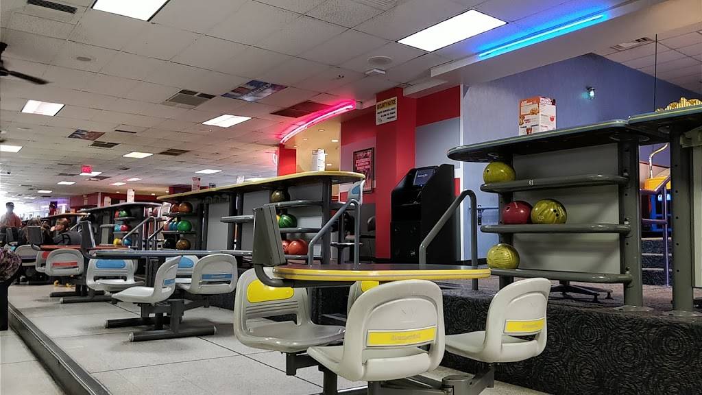 AMF Colorado Springs | restaurant | 999 N Circle Dr, Colorado Springs, CO 80909, USA | 7195965257 OR +1 719-596-5257