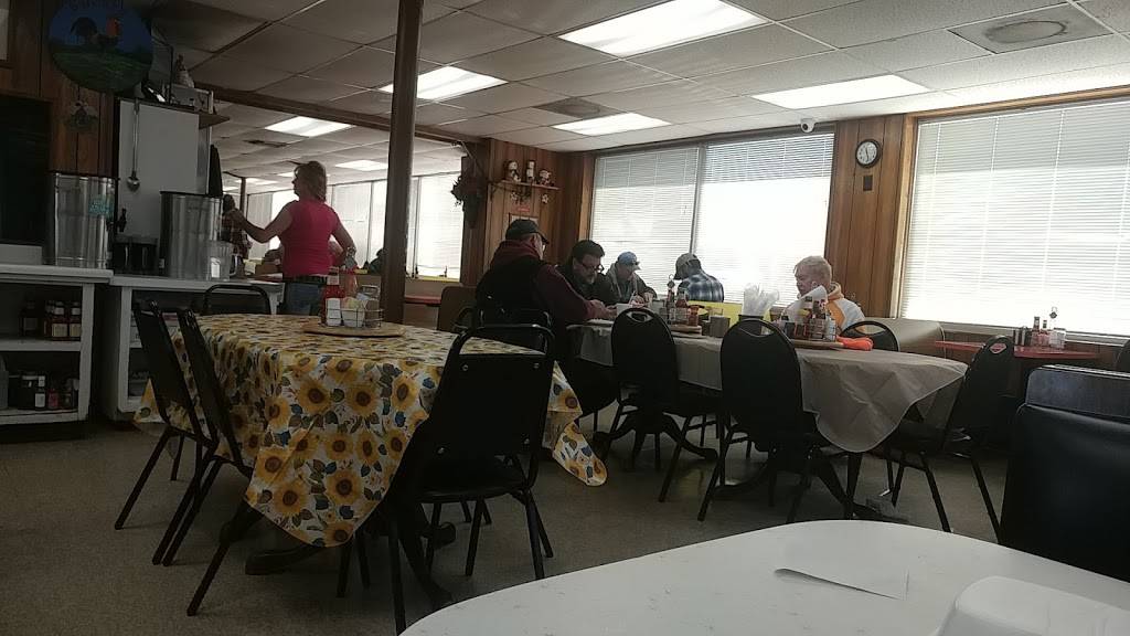 Buckys Family Restaurant | restaurant | 1102 Carmack Blvd, Columbia, TN 38401, USA | 9313812834 OR +1 931-381-2834