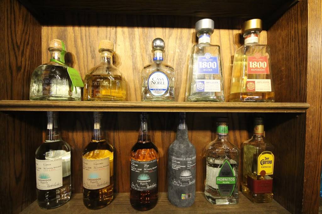 Mountain Bar and Grill | restaurant | 42164 Moonridge Way, Big Bear Lake, CA 92315, USA | 9098662606 OR +1 909-866-2606