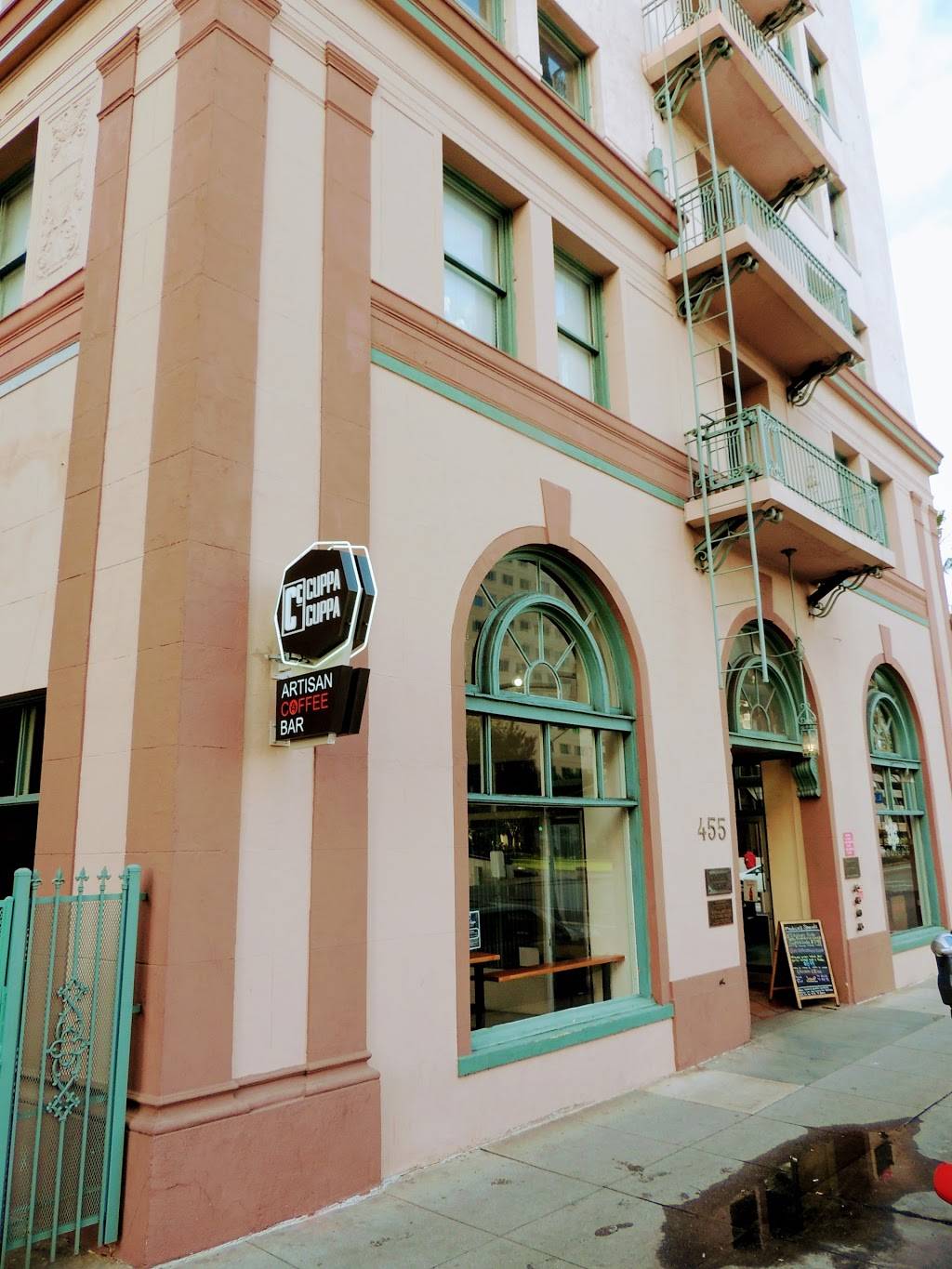 Cuppa Cuppa | cafe | 455 E Ocean Blvd, Long Beach, CA 90802, USA | 5625288920 OR +1 562-528-8920