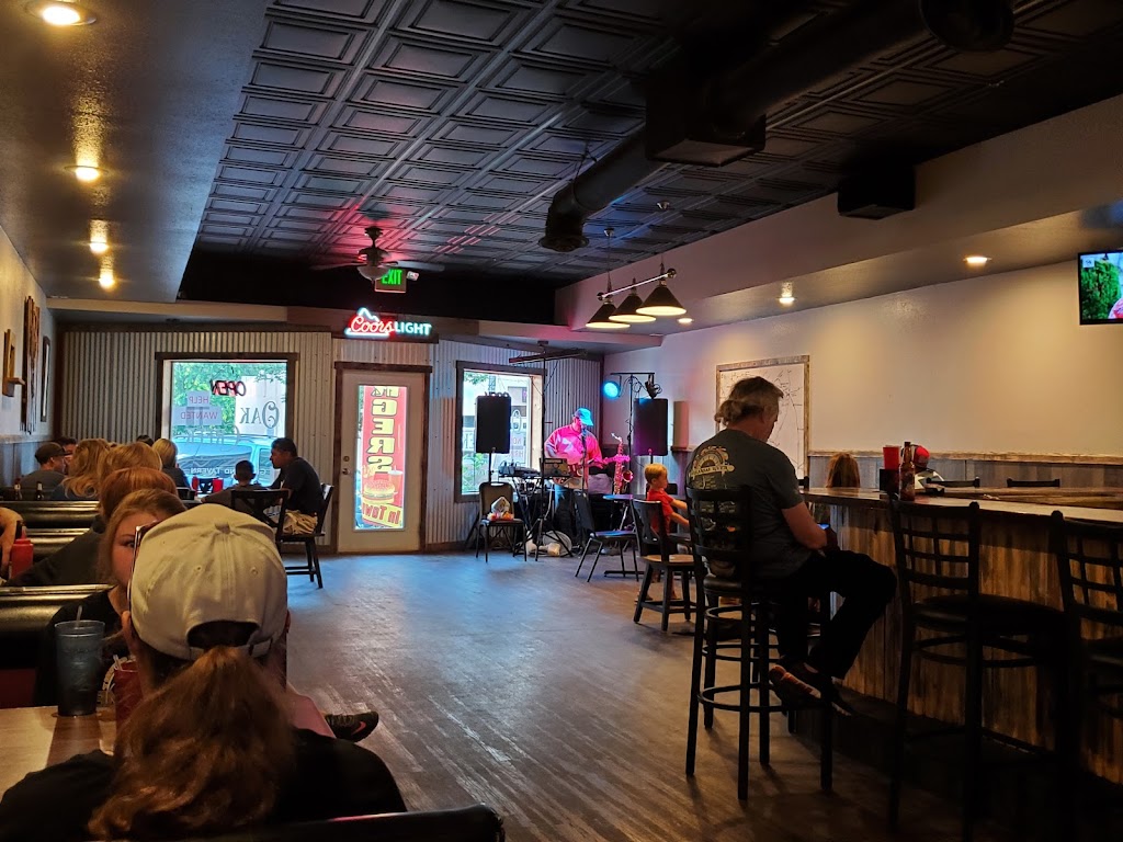 Oak Creek Grill And Tavern | restaurant | 114 E Main St, Florence, CO 81226, USA | 7197841999 OR +1 719-784-1999
