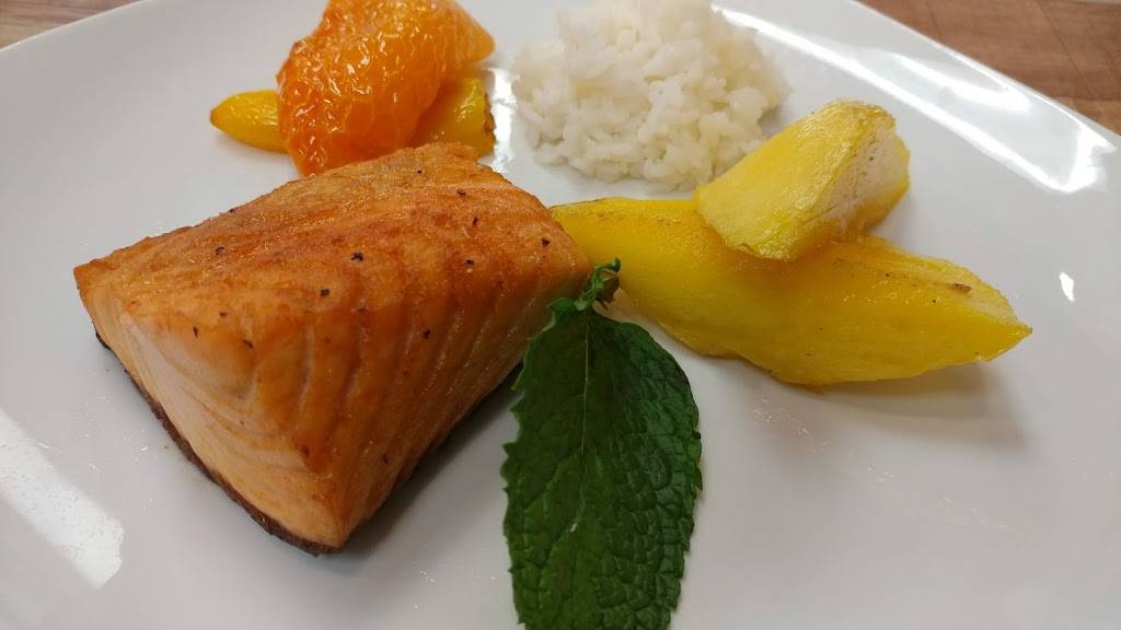 Uncle John BBQ Grill & Poke Sushi | restaurant | 9952 Lakewood Blvd, Downey, CA 90240, USA | 5629233388 OR +1 562-923-3388